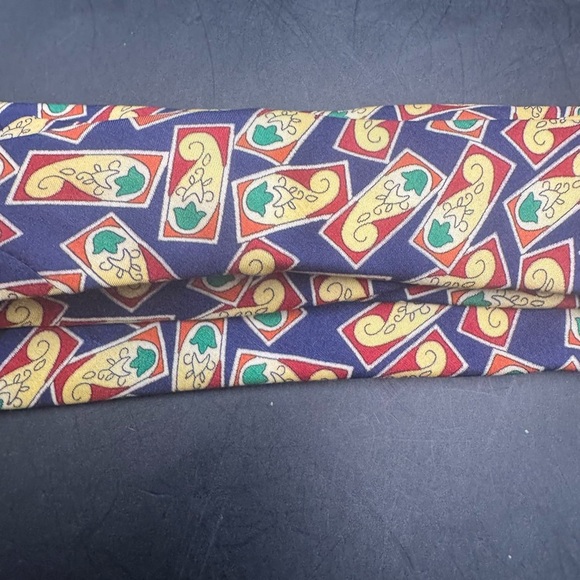 RASI Pure Silk Men’s Tie 3” W  56”L Yellow Blue Red Abstract Unique Classy - Picture 3 of 5